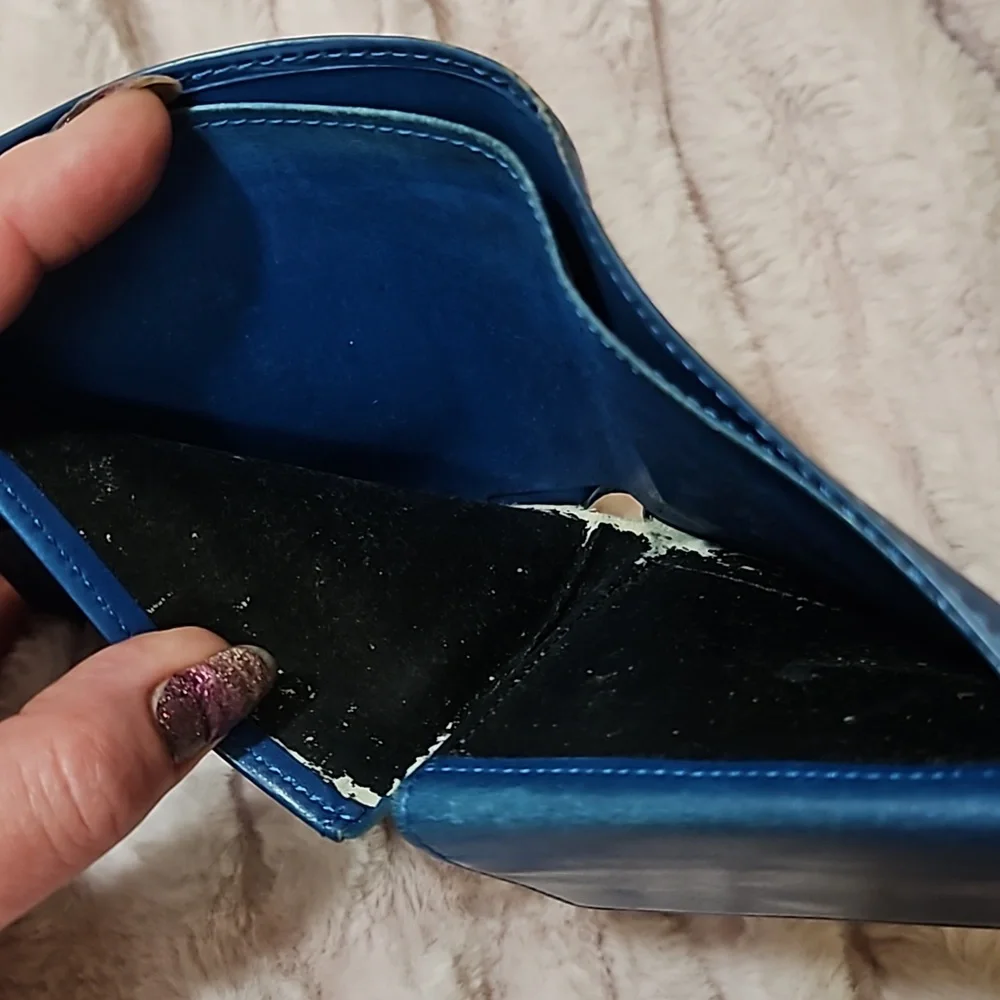 Louis Vuitton Blue Epi Small Wallet Unisex